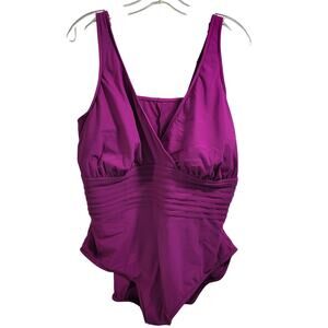 Aqua Green Women's Magenta One Piece Swim Suit Size 24 NWT 42325-1119